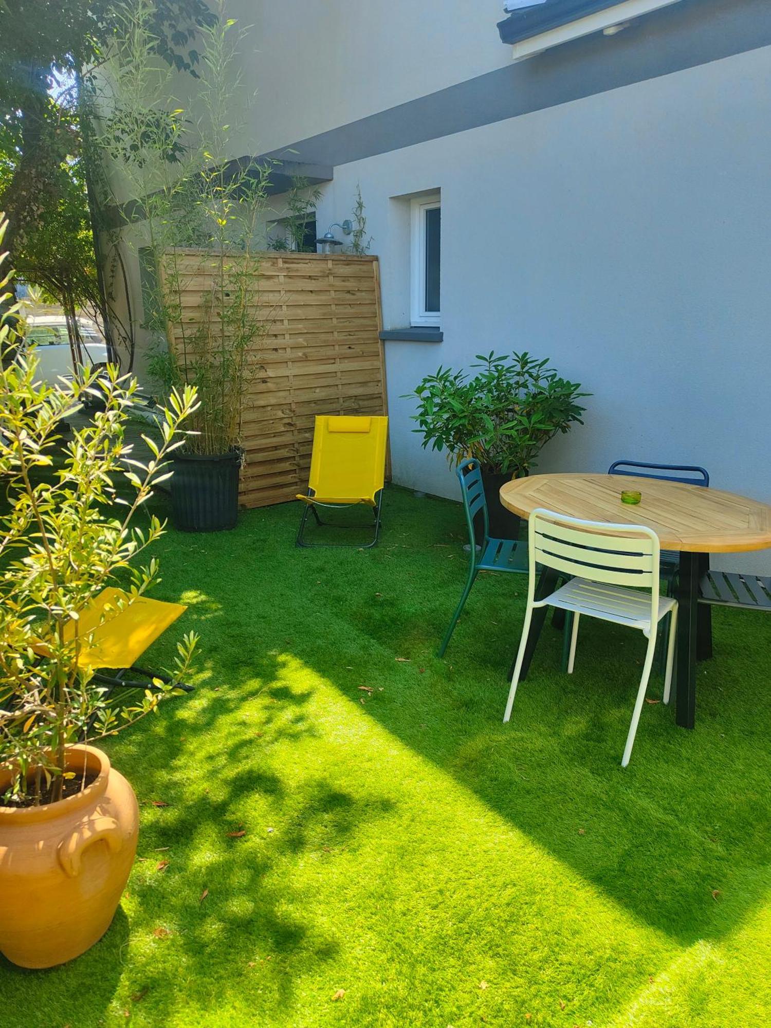 Tiny House Avec Jardin Et Acces Piscine Chauffee Villa Saint-Médard-en-Jalles Exterior foto